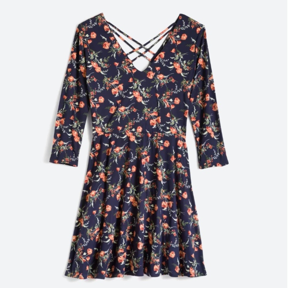 Size Medium Nine Britton Naya Dress